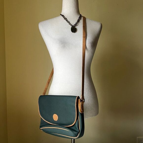Vintageβ Toledano Green Leather Crossbody Bag with Tan Trim Flap Shoulder Purse - Picture 8 of 9